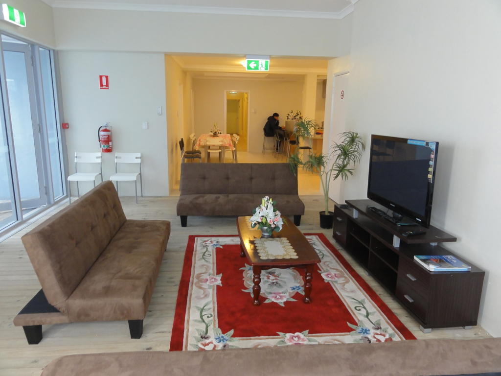 Perth 178 Backpackers Hostel ภายนอก รูปภาพ