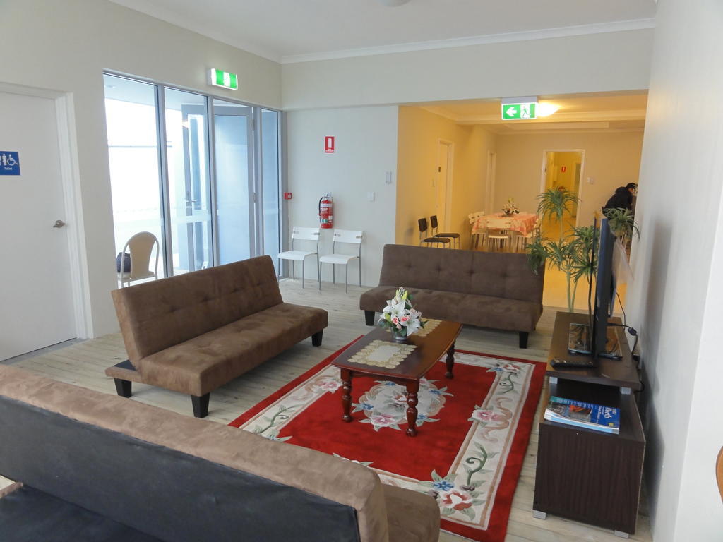 Perth 178 Backpackers Hostel ภายนอก รูปภาพ