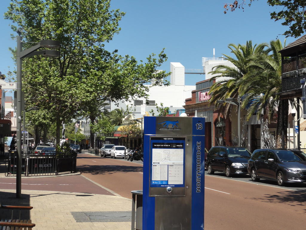 Perth 178 Backpackers Hostel ภายนอก รูปภาพ